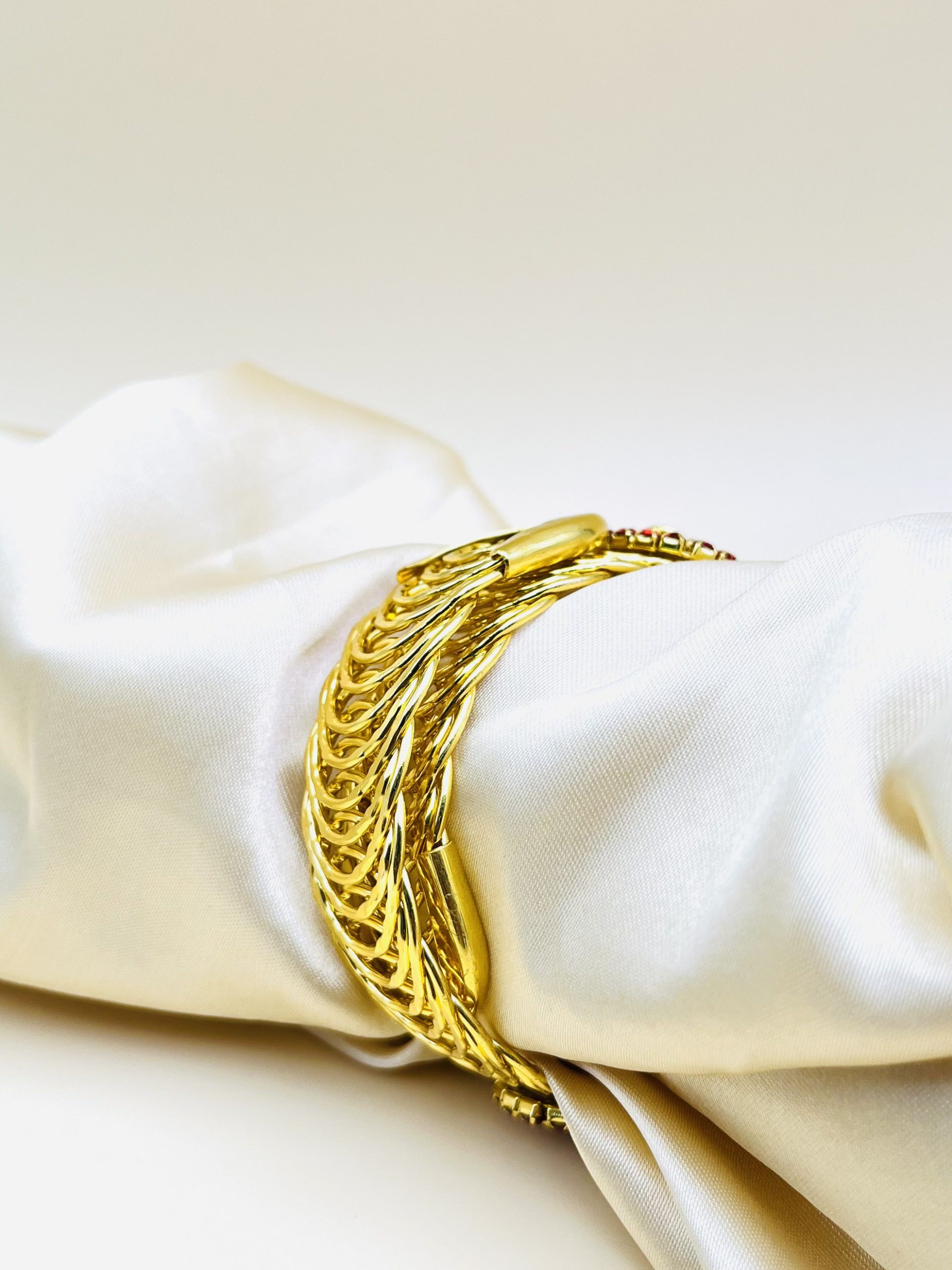 Imported Exquisite Adjustable Imported Crystal Embellished Bracelet - Image 4