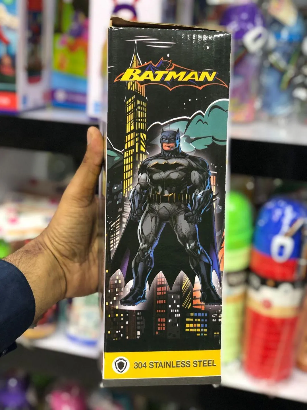 Max Cool Batman Insulated Water Bottle 720ml – 304 Stainless Steel Hot & Cold Flask for Kids, School, Travel & Outdoor Use - Image 3