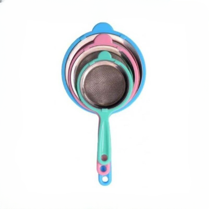 Colorful Stainless Steel Mesh Tea Strainer with Plastic Handle Fine Sieve for Kitchen Use - Image 3