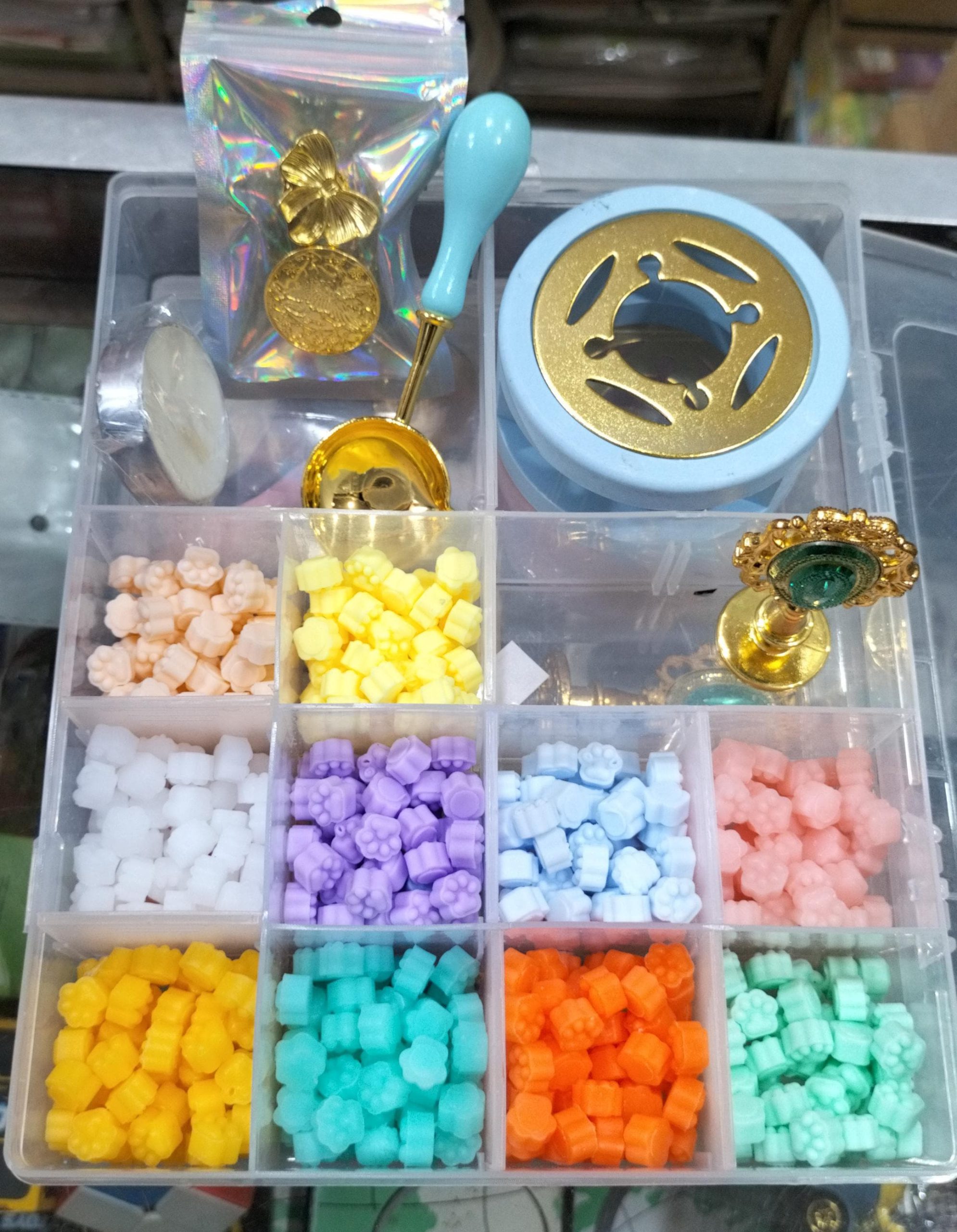 Wax Set With 3 Different Brass Stamps With Holder - Spoon - Candle - Heating Stand (10 colors wax About 520 beans) - Image 4