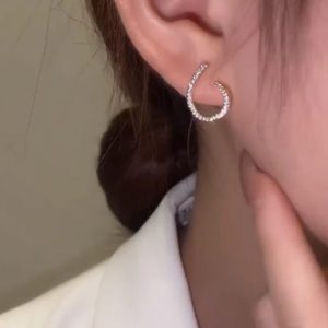 Elegant Zircon Pearl Stone Earrings Material Alloy for girls
