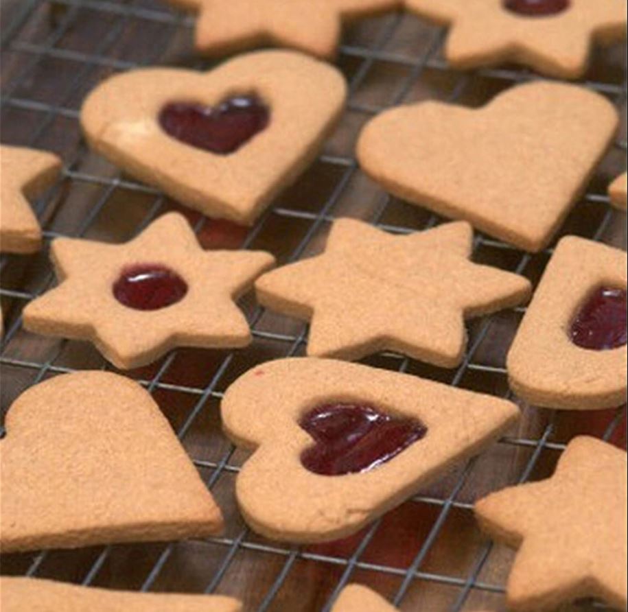12-Piece Stainless Steel Cookie Cutter Set DIY Baking Molds in Star, Heart & Various Shapes Multi-Purpose Kitchen Tools for Cookies, Cakes, Fried Eggs & More - Image 4