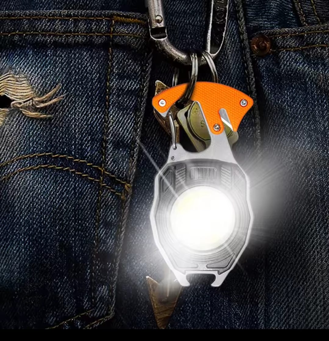 Multifunction Keychain COB Work Lights Strong Magnet Mini Torch with Cigarette Lighter Screwdriver USB Rechargeable Flashlight (Random color) - Image 4