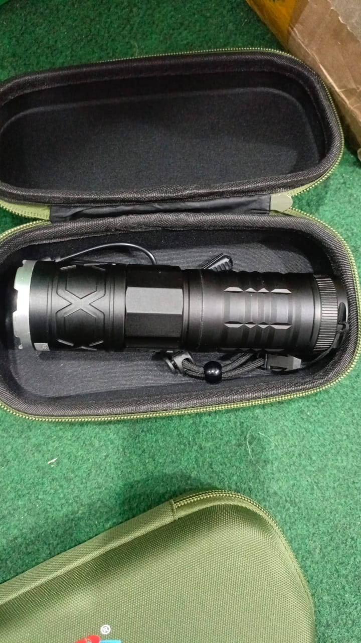 P-90 Xball Multifunctional 2Km Range Flashlight - Image 4