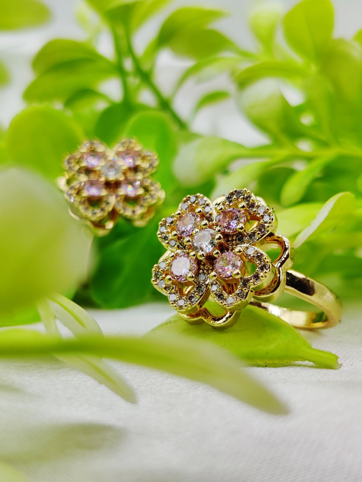 1 Piece Imported Elegant Moveable Floral Cluster Ring with Sparkling Zircon Detailing ?? | Luxurious Design Ring | Adjustable Ring | Ring For Girls & Women ? - Image 2
