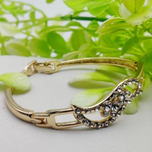 Exquisite Imported Adjustable Crystal Leaf Bracelet | Bracelet For Every Occasion | Elegant Design