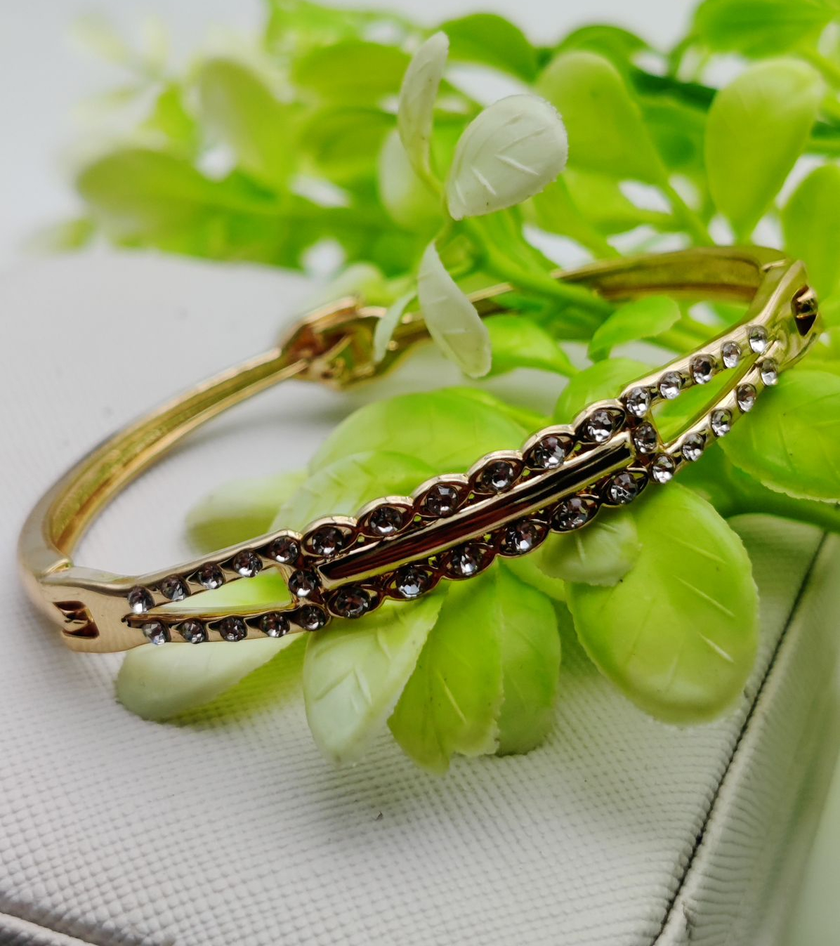 Imported Adjustable Crystal Bracelet Dazzle in Elegance | Bracelet For Every Occasion | Elegant Design - Image 2