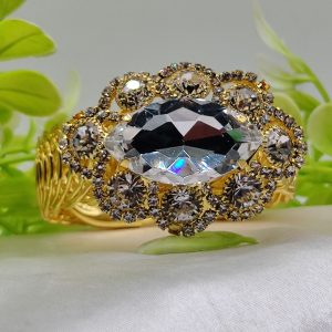Imported Exquisite Oval Crystal Adjustable Bracelet - Imported Luxury Jewelry