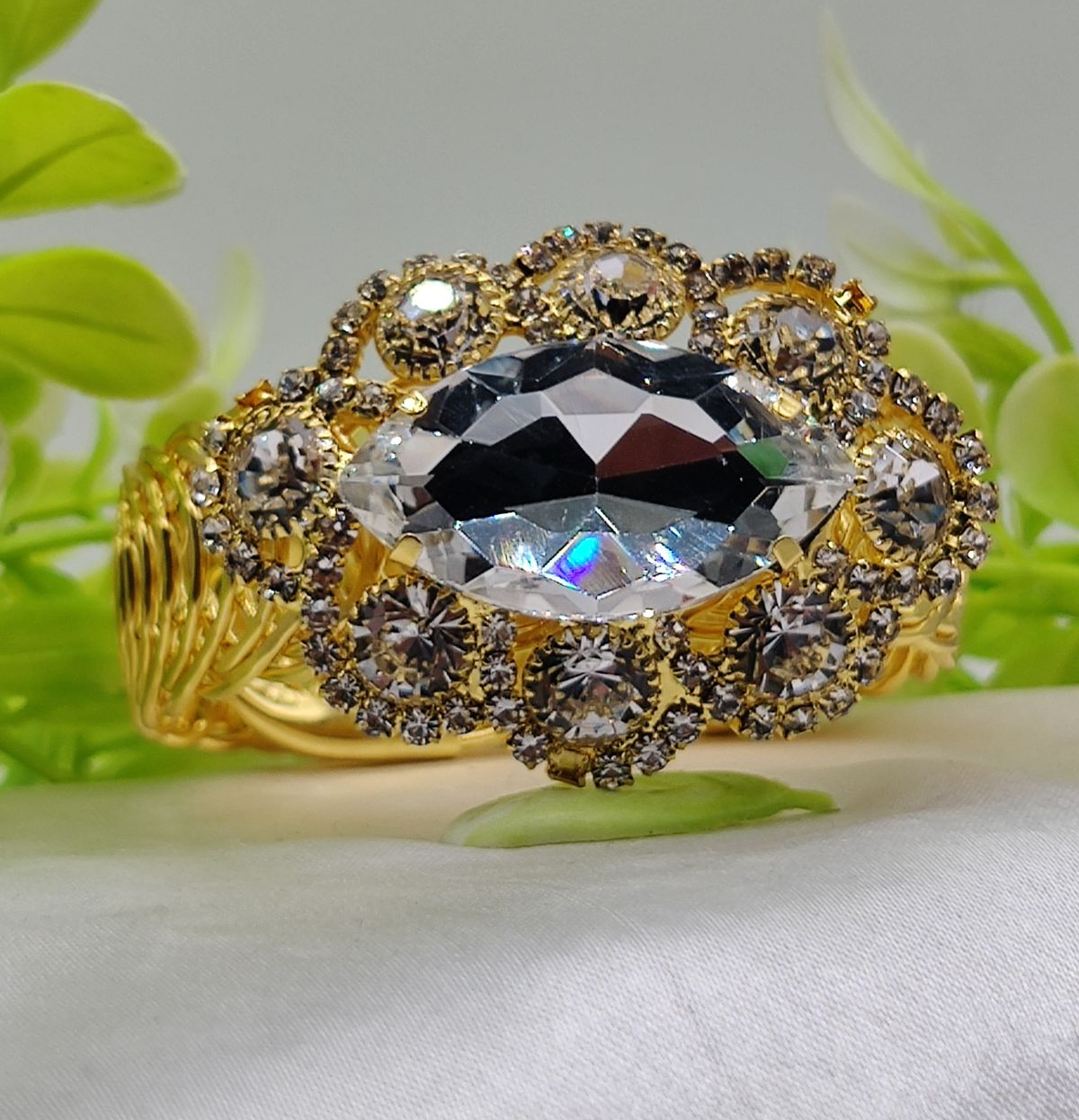 Imported Exquisite Oval Crystal Adjustable Bracelet - Imported Luxury Jewelry