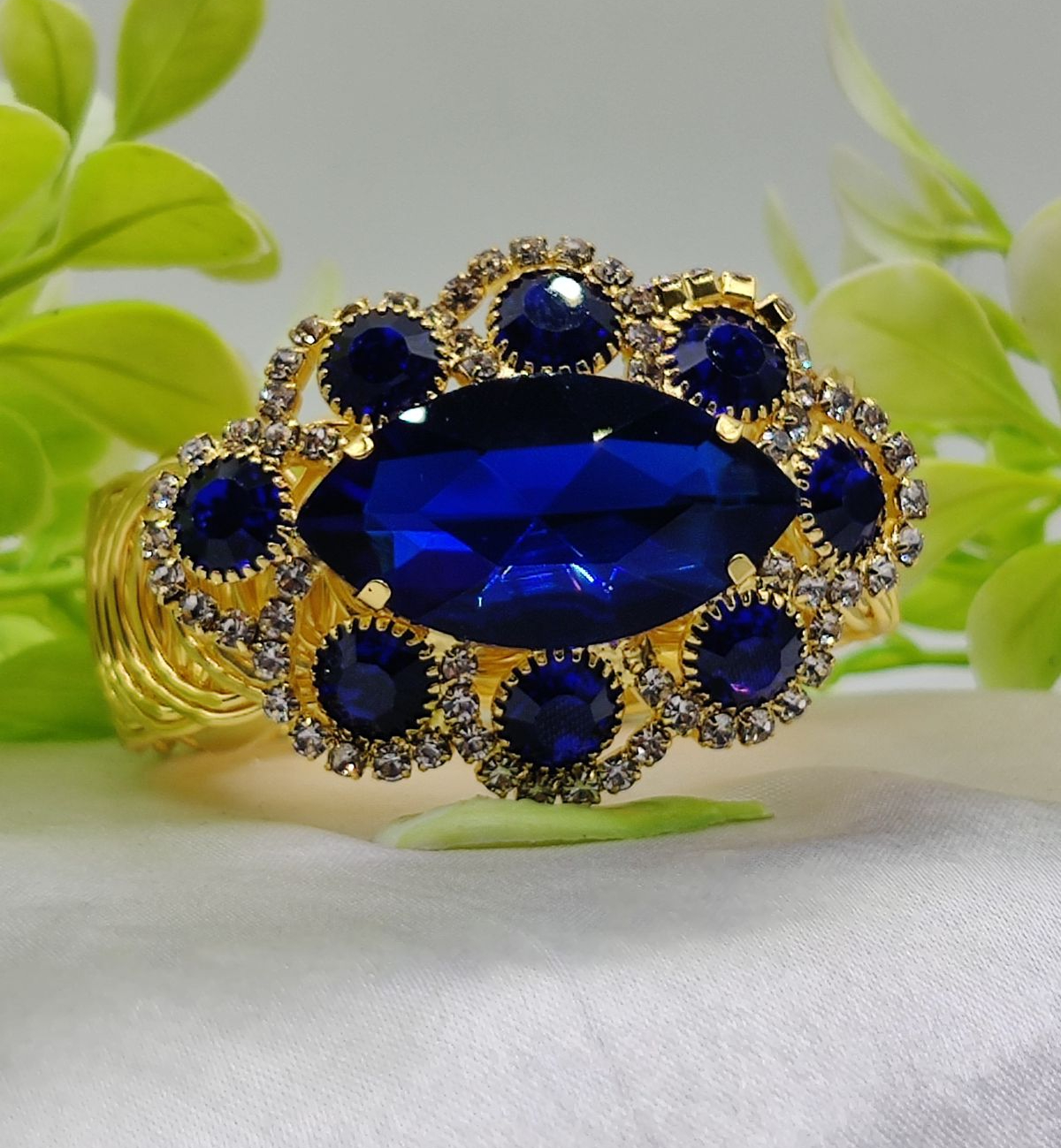 Imported Exquisite Oval Crystal Adjustable Bracelet - Imported Luxury Jewelry - Image 2
