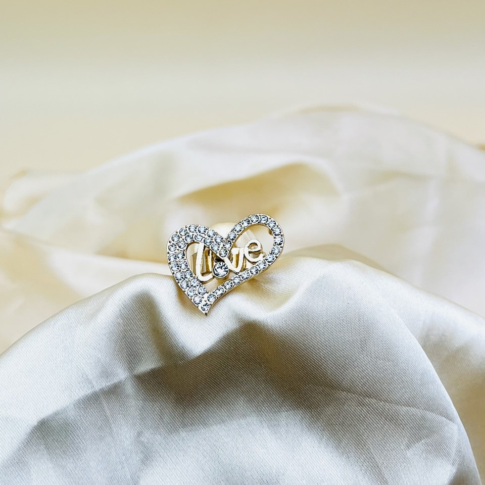 1 Piece Imported Radiant Love Heart Crystal Ring - Shimmer with Elegance | Luxurious Design Ring | Adjustable Ring | Ring For Girls & Women - Image 3