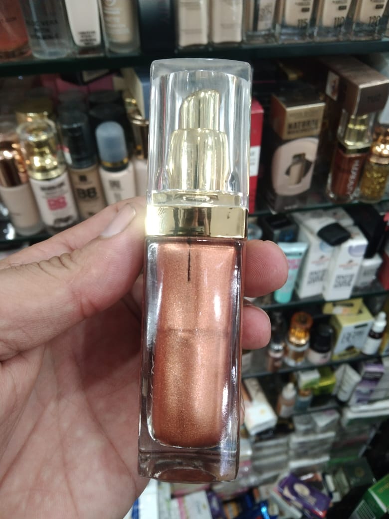 Huda Beauty N.Y.M.P.H. All Over Body Highlighter Liquid Illuminator for Face, Body & Legs Water-Based, Long-Lasting Glow 35 ml