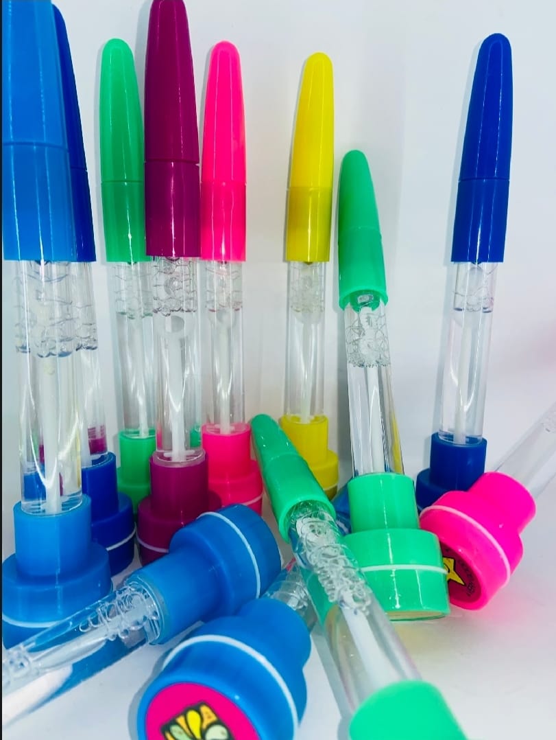 4-in-1 Pen with Stamp, Bubbles, Light, and Writing Function Fun Creative Multi-Use Pen for Kids, Arts, Crafts, and School Supplies Premium Quality, Imported, Available in 6 Colors with Bubble Container and Red Light (Random Color) - Image 2