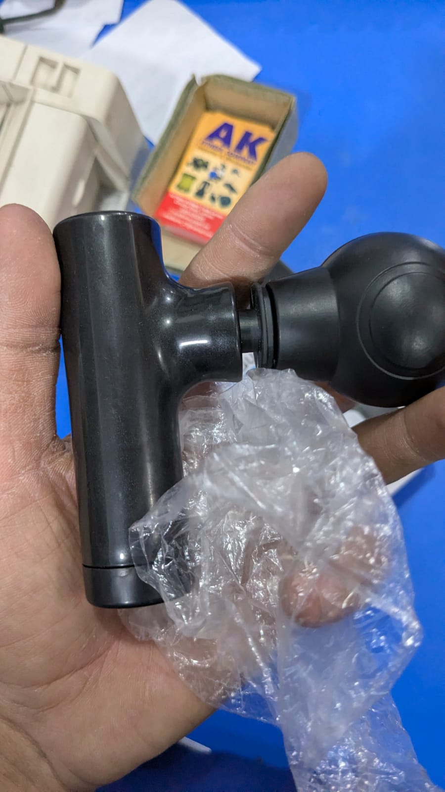 Portable Mini Massage Gun - Compact Deep Tissue Percussion Muscle Massager for Athletes, Pain Relief & Full Body Muscle Recovery - Image 4