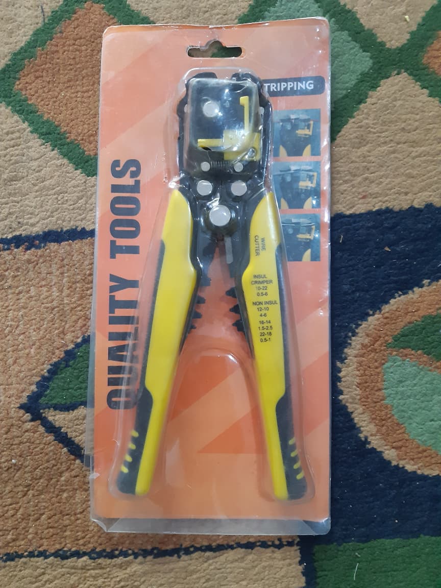 Self-Adjusting Multifunctional Wire Stripper & Crimper Heavy Duty Automatic Stripping Pliers for 10-24 AWG Wire - Image 4