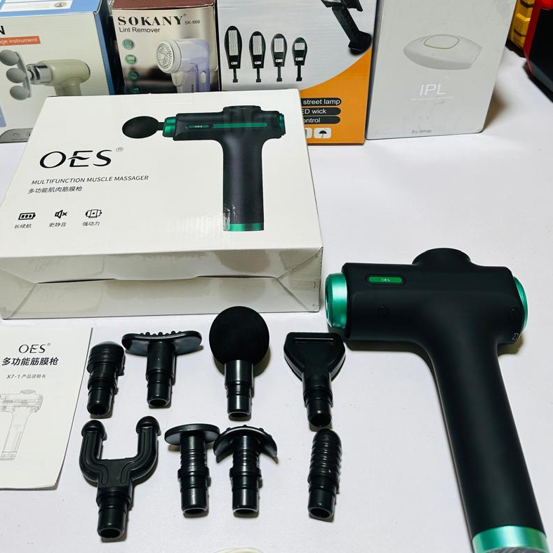 8 in 1 Multifunction Muscle Massage Gun Deep Tissue Percussion Massager with 8 Interchangeable Heads - Image 4