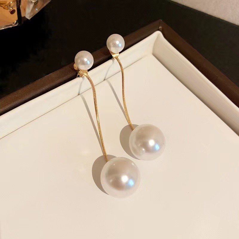 AWJ-157 Elegant Pearl Hanging Korean Earrings Stylish, Lightweight & Trendy Fashion Jewelry for Women - Image 3