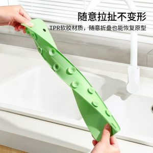 Silicone Sink Splash Guard With Suction Flexible Water Splash Stopper for Kitchen & Bathroom Faucets, Countertops & Cleaning Protection (Random Color)