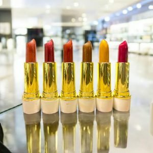 6 Pcs Velvet Matte Lipstick Collection Â Highly Pigmented Multicolor Lip Shades With Long-Lasting Smooth Finish For Daily And Party Makeup Looks