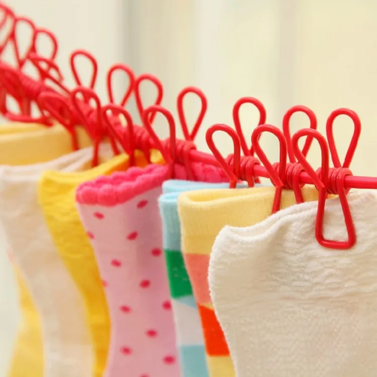 Clip&Hang 185CM Portable Clothesline With (12) Clip - Elastic, Windproof & Eco-Friendly for Travel & Home Use - Image 2