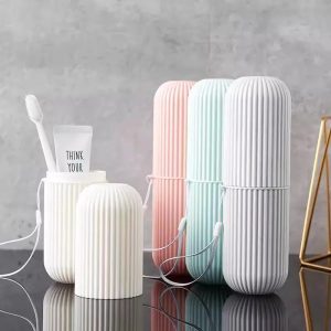 Portable Toothbrush Holder Toothpaste Storage Cup Household Travel (random color)