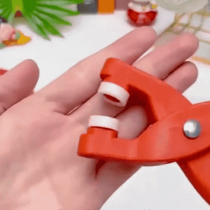 Heavy Duty Eyelet Punch Plier Tool