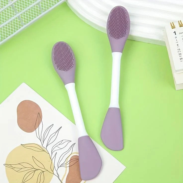 Silicone Facial Cleanser Brush (1 PCS) Soft Face Cleaning & Exfoliating Brush | Deep Pore Cleansing Tool (Random Color) - Image 3