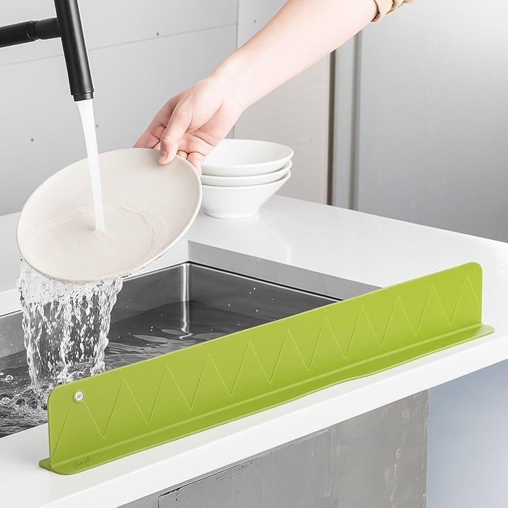Silicone Sink Splash Guard For Kitchen And Bathroom Flexible Water Splash Stopper - 12 Inch (Random Color) - Image 3
