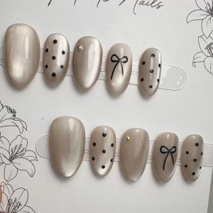 Pack of 12 - Cat Eye Nails Luminous Magnetic Effect Soft Nude Champagne Gold Almond Nails With Shimmer Polka Dots And Fine Bow Line Art (Random Design)