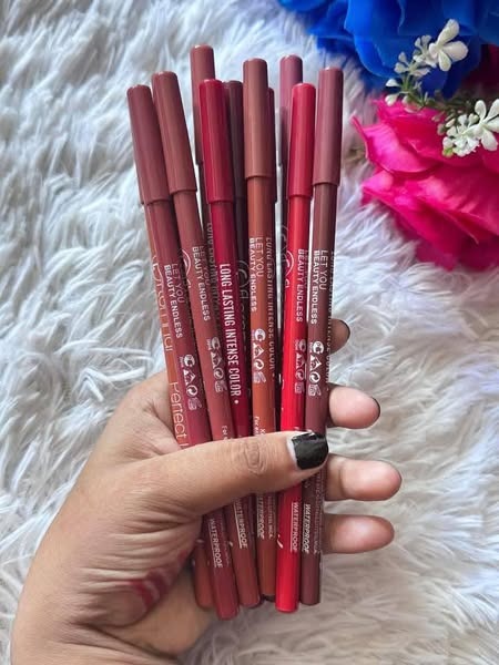 Flormar Perfect Lipliner Long-Lasting & Intense Color | Smooth Application | Pack of 12 Shades - Image 2