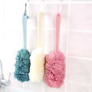 Royal's Loofah Sponge Â– Long Handle Shower Brush for Skin Exfoliating, Loofah on a Stick for Men & Women
