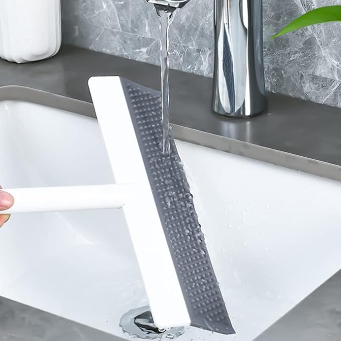 Royal 2 in 1 Scrapper and Glass Wiper Streak-Free Window & Mirror Cleaning Tool - Image 3