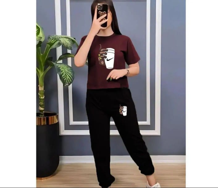 Women's 2-Piece Gym Wear Set with Round Neck T-Shirt - Image 2