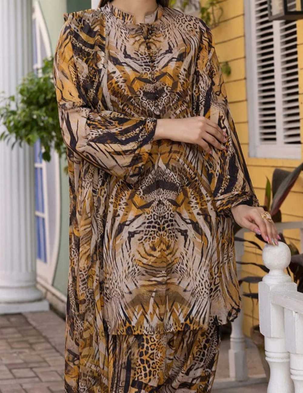 Digital Printed 3 Piece Swiss Lawn Suit with Organza Dupatta – Collection 01 | Unstitched Women's Summer Dress - Image 3