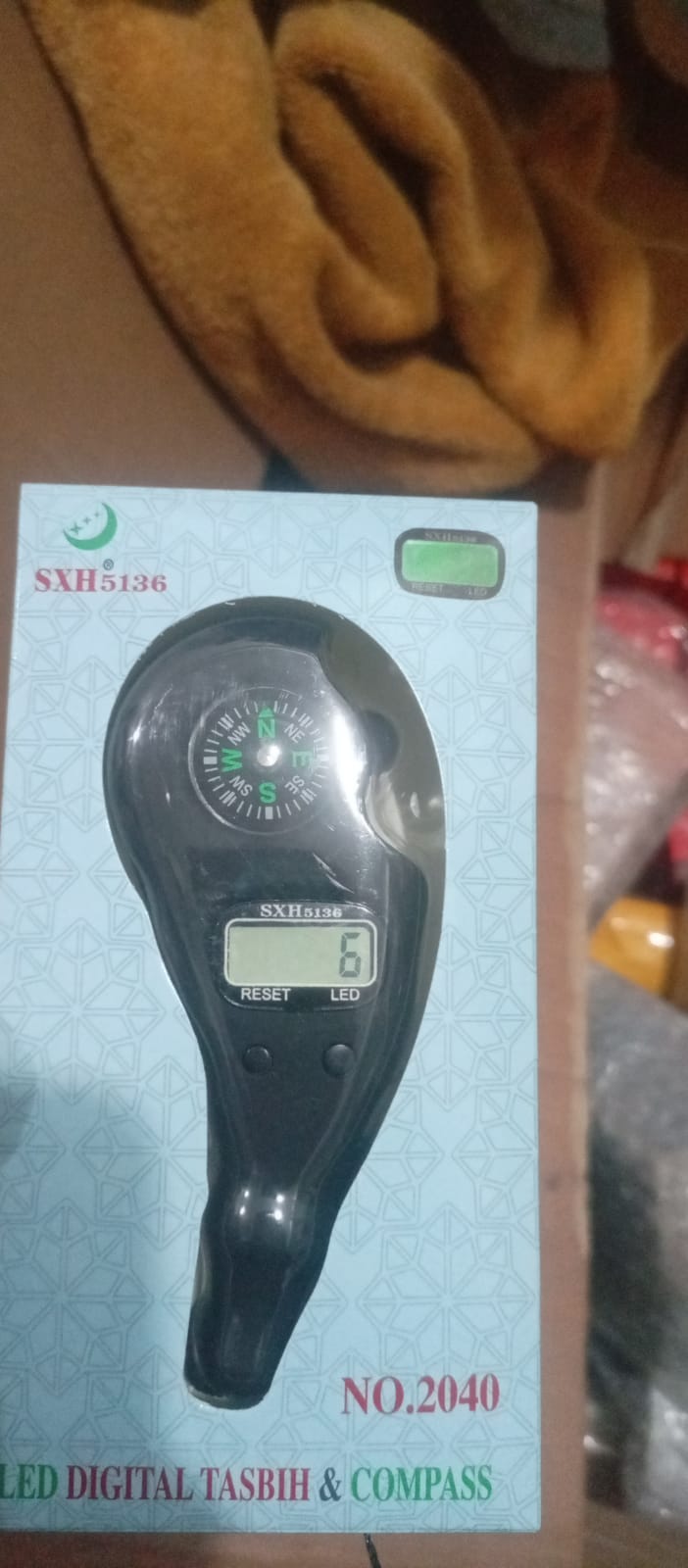 Digital Counter with Qibla Compass and Rotating Prayer Beads Portable Finger Tasbeeh Japa (random color) - Image 4