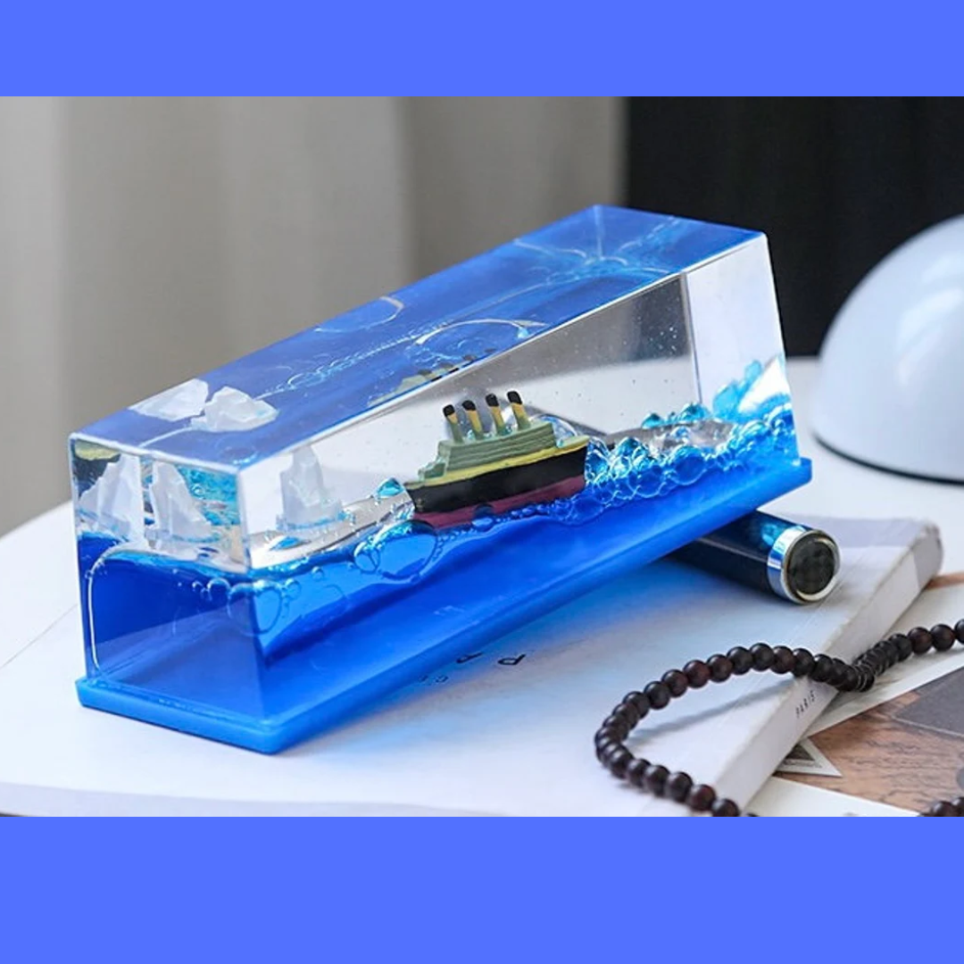 Titanic Unsinkable Fluid Drift Bottle Acrylic Cruise Ship Decor with Iceberg Scene - Image 3
