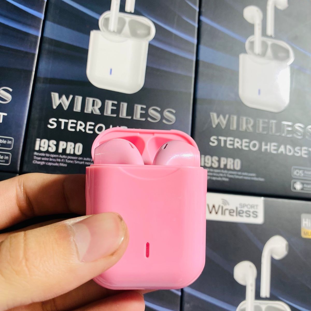 i9S Pro Wireless Stereo Headset | TWS Technology | Bluetooth 5.0 | Noise Reduction | iOS & Android (Random Colour) - Image 4