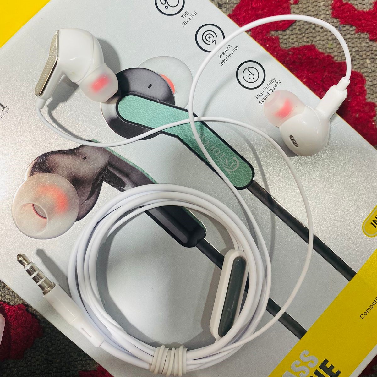 Intouch INT?28 Super Bass Wired Earphones | 3.5mm Jack | Universal Compatibility - Image 4