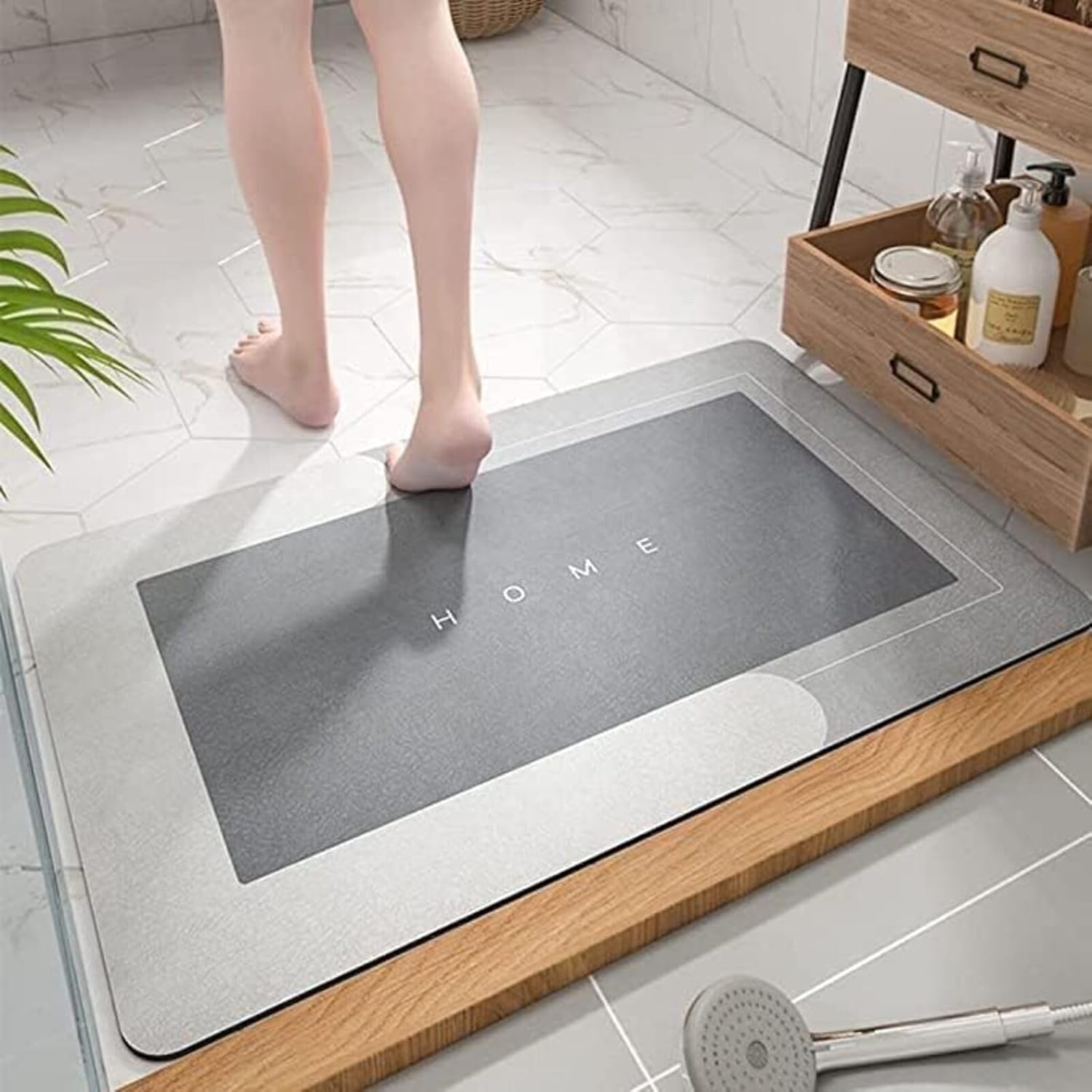 Super Absorbent, Quick-Drying Thin Bath Mat Non-Slip, Stain-Resistant Bathroom Rug for Bathroom, Kitchen, Living Room Easy to Clean - Door Mat, Anti-Slip Bath Mat Quick Drying Absorbent Mat for Home and Kitchen (Random Color)