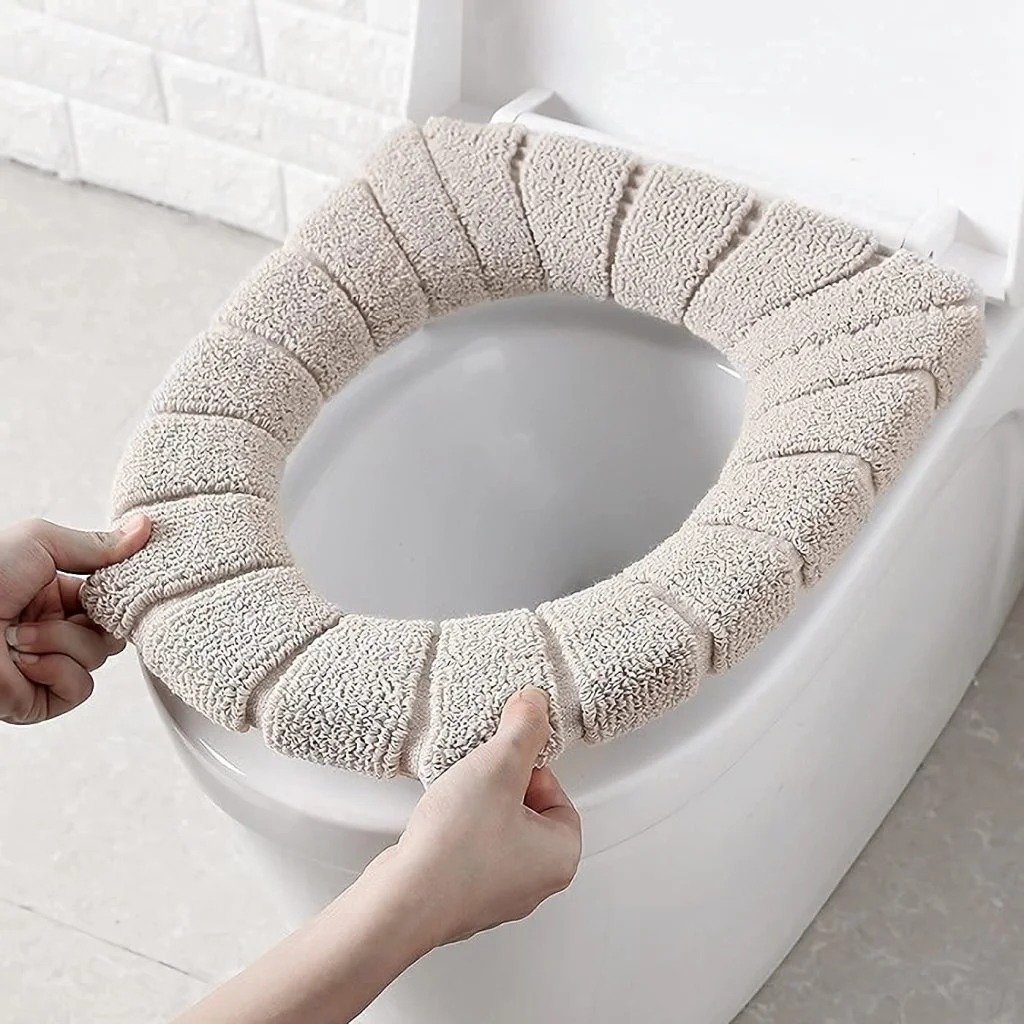 Warm Washable Soft Coral Velvet Toilet Seat Cover | Random Colour - Image 3