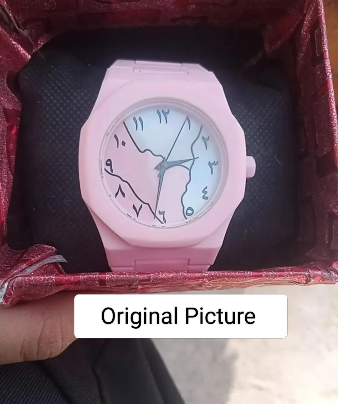 Pink Women's Carbon Fiber Analogue Watch 40mm – Lightweight Fashion Wrist Watch with Arabic Numeral Dial - Image 2