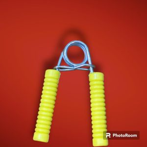 Heavy Hand Gripper Finger Rehabilitation Fitness Hand Exerciser Grip (pack of 2) (random colors)