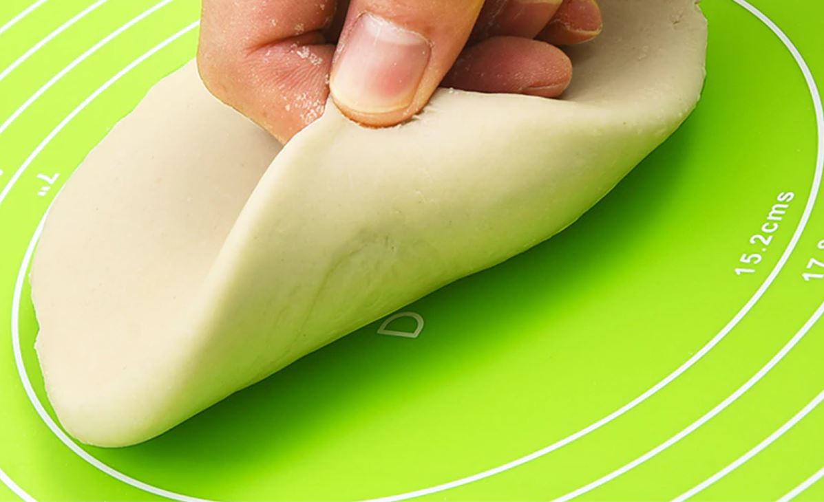 Big Size Silicone Baking Roti Mat With Measurements Heat Resistant Cookie Sheet Oven Liner | Non Stick Flour Rolling Mat - Image 3