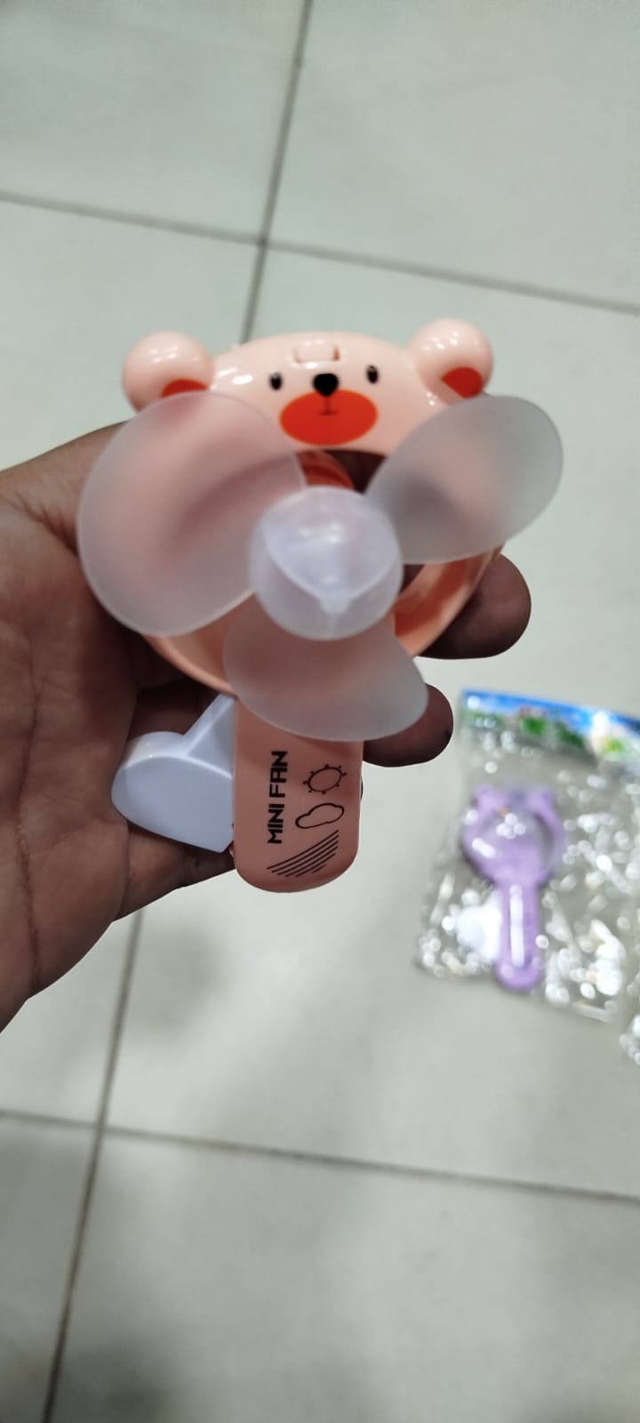 Manual Cute Summer Hand Fan Durable Ultra-Quiet Cooling Fans for Travel Office Room - Image 2