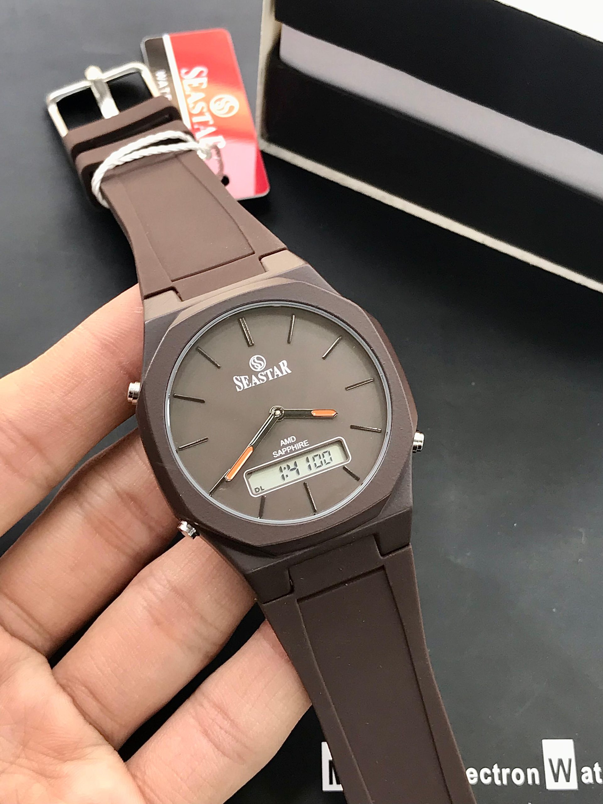 SEASTAR SS-1110Gc Mens Waterproof Quartz Watch Analog Digital Display, Silicone Strap, Premium Build (Without Box) - Image 4