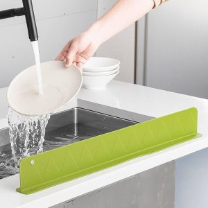 Silicon Sink Splash Guard With Suction Cups / 16 Inch Strong Suction Kitchen Sink Water Splash Guard