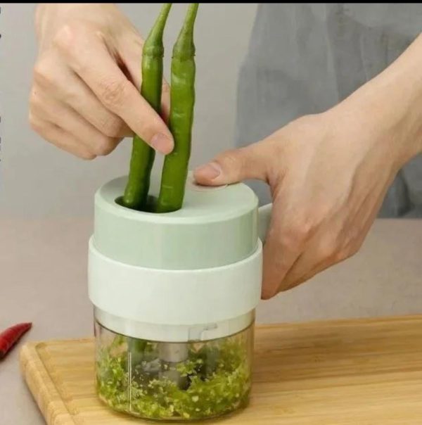 4 in 1 Handheld Electric Vegetable Cutter Wireless Food Processor for Garlic Pepper Chili Onion Celery Ginger Meat with Brush(random color ) - Image 5