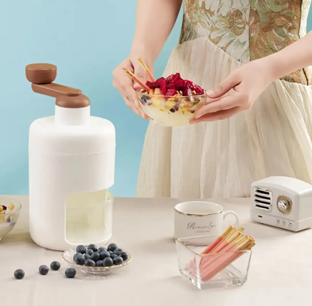 Manual Ice Shaver & Gola Ganda Maker Portable Ice Crusher Machine for Home Use with Stainless Steel Blades