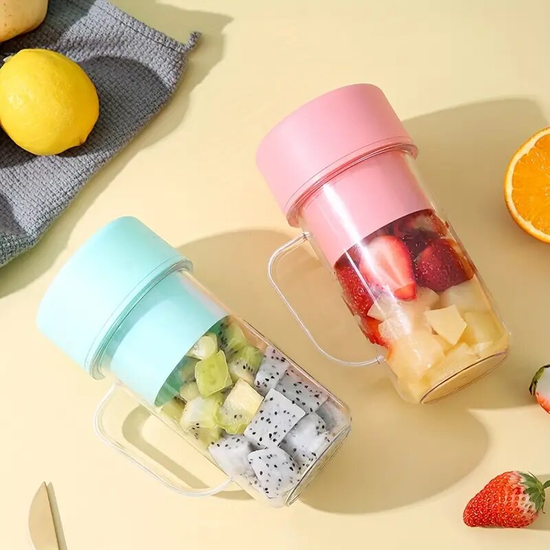 Crusher Juicer - Mug Shaped Portable Blender With Straw - Image 2