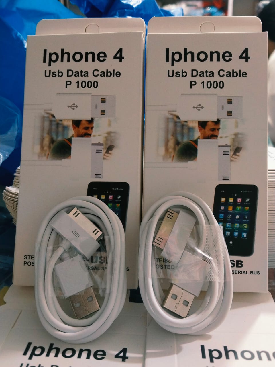 Iphone 4 Usb Data Cable P 1000 Durable Quality Reliable Utility Easy Connectivity Compact Design - Image 3